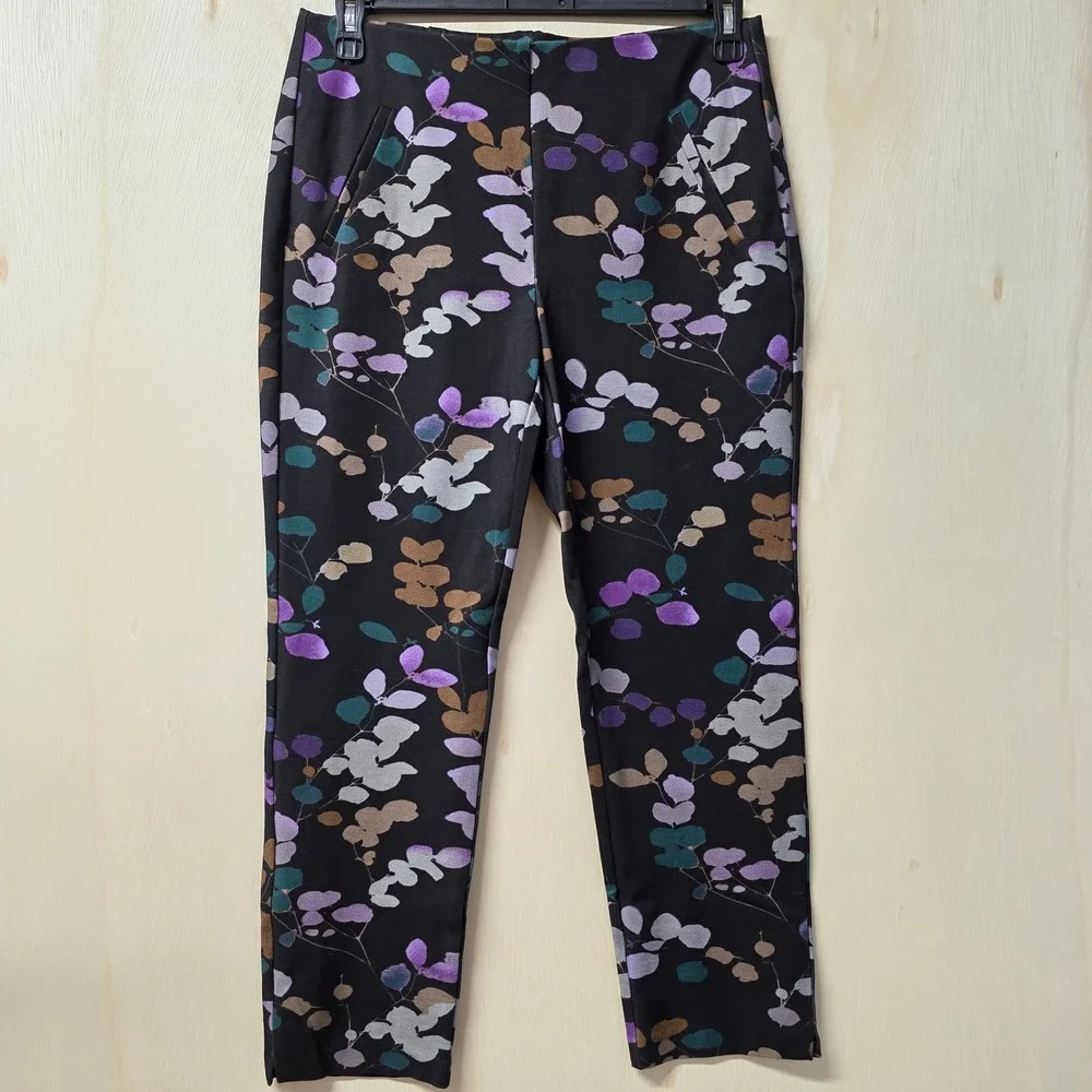 Chicos Brigit Slim Ankle Pants Womens 1 US 8‎ Black Purple Botanical Leaf Print